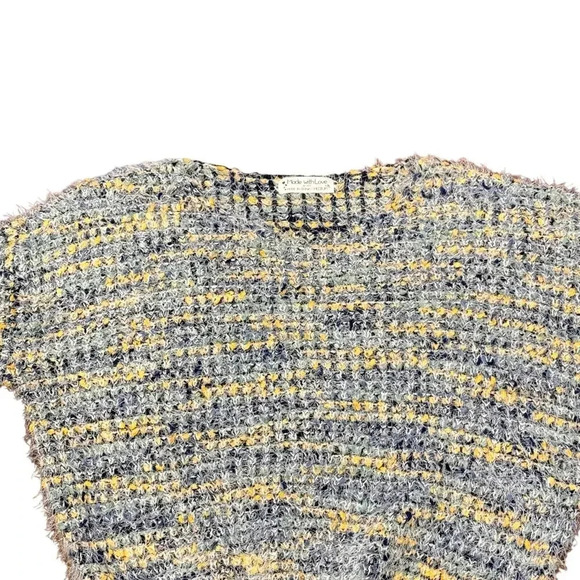 New Made with Love Lush Soft Fuzzy Blue Yellow Multi Color Sweater Women’s M - Picture 2 of 10